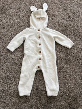 Hanna Andersson Cream Hooded Footie with Ear Details